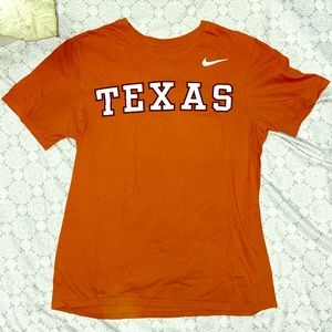 NWOT SS University of Texas at Austin Nike T-Shirt